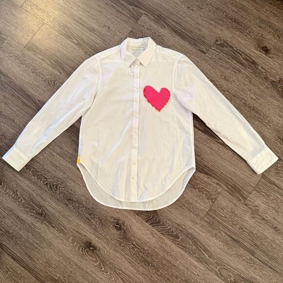 Kerri Rosenthal Mia Shirt Imperfect Heart Pocket in White - Picture 1 of 9